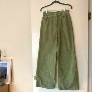 BDG Wide Leg women’s corduroys- size 28